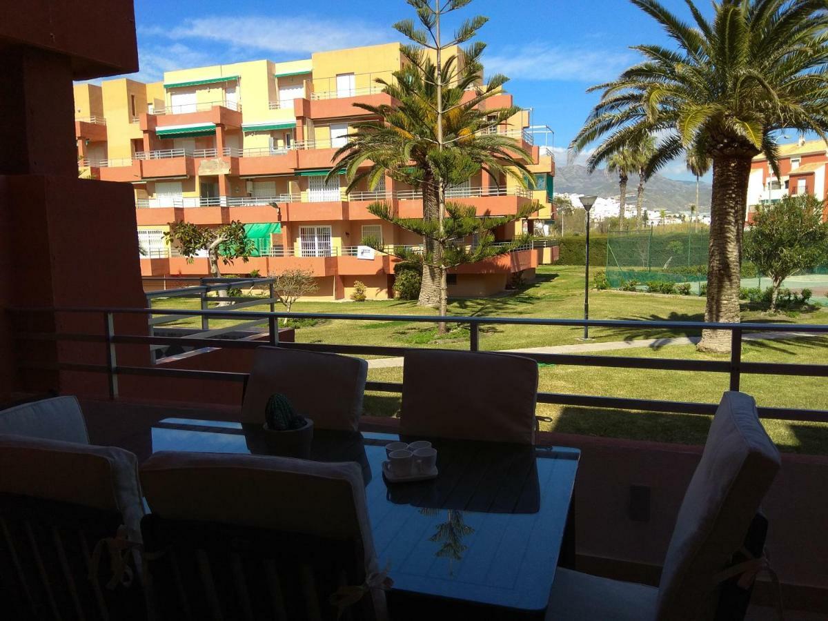 Apartamento A 150 Metros Del Mar, Parking Y Wifi Salobrena Exterior photo