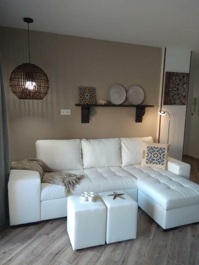 Apartamento A 150 Metros Del Mar, Parking Y Wifi Salobrena Exterior photo