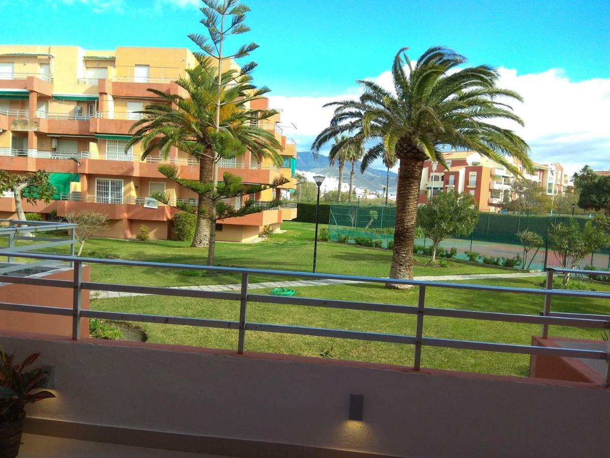 Apartamento A 150 Metros Del Mar, Parking Y Wifi Salobrena Exterior photo