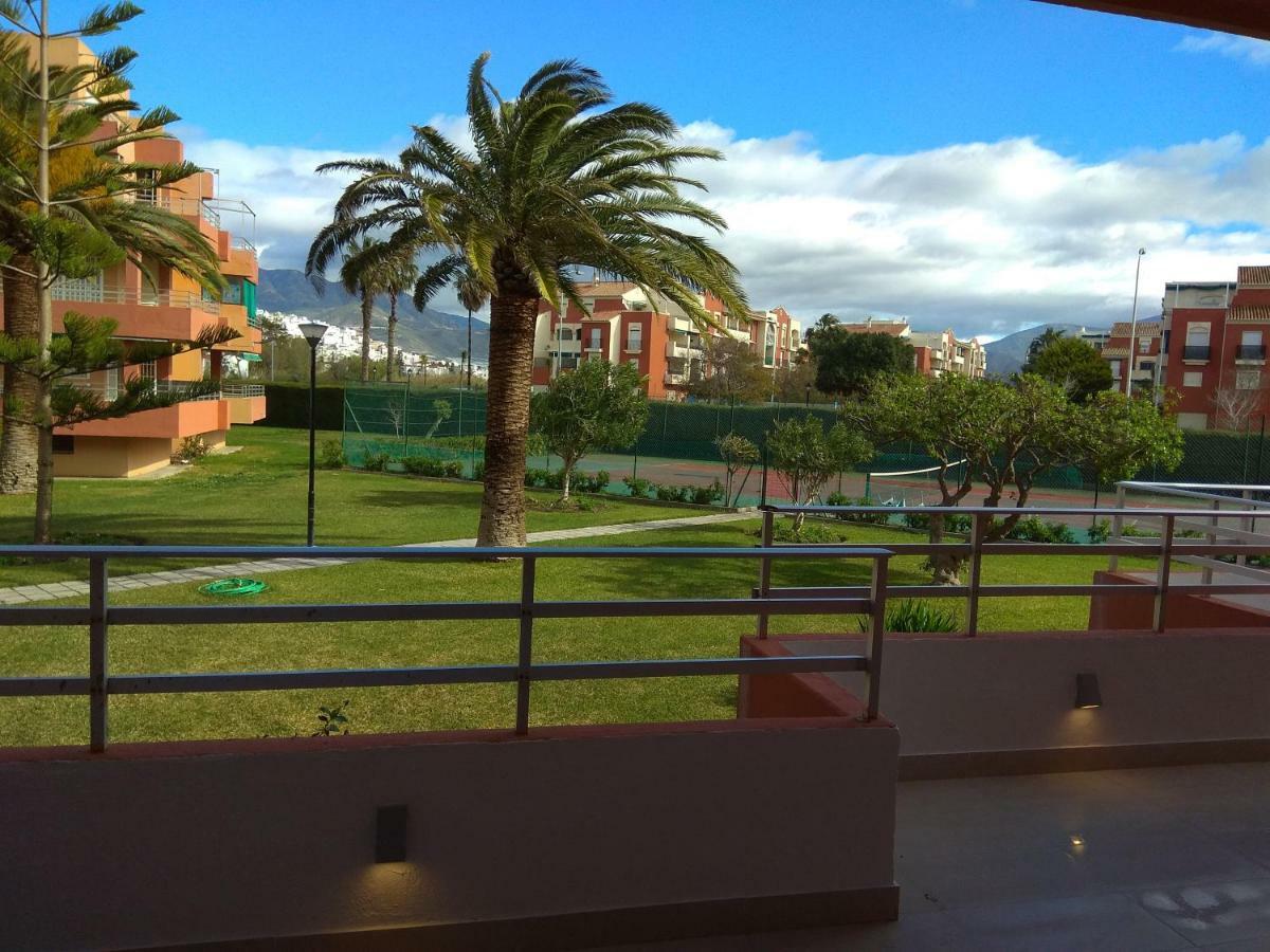 Apartamento A 150 Metros Del Mar, Parking Y Wifi Salobrena Exterior photo