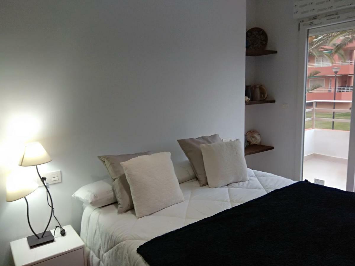 Apartamento A 150 Metros Del Mar, Parking Y Wifi Salobrena Exterior photo